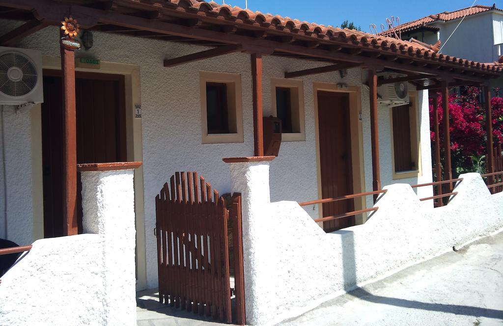 Kyriaki Hotell Skopelos stad Exteriör bild