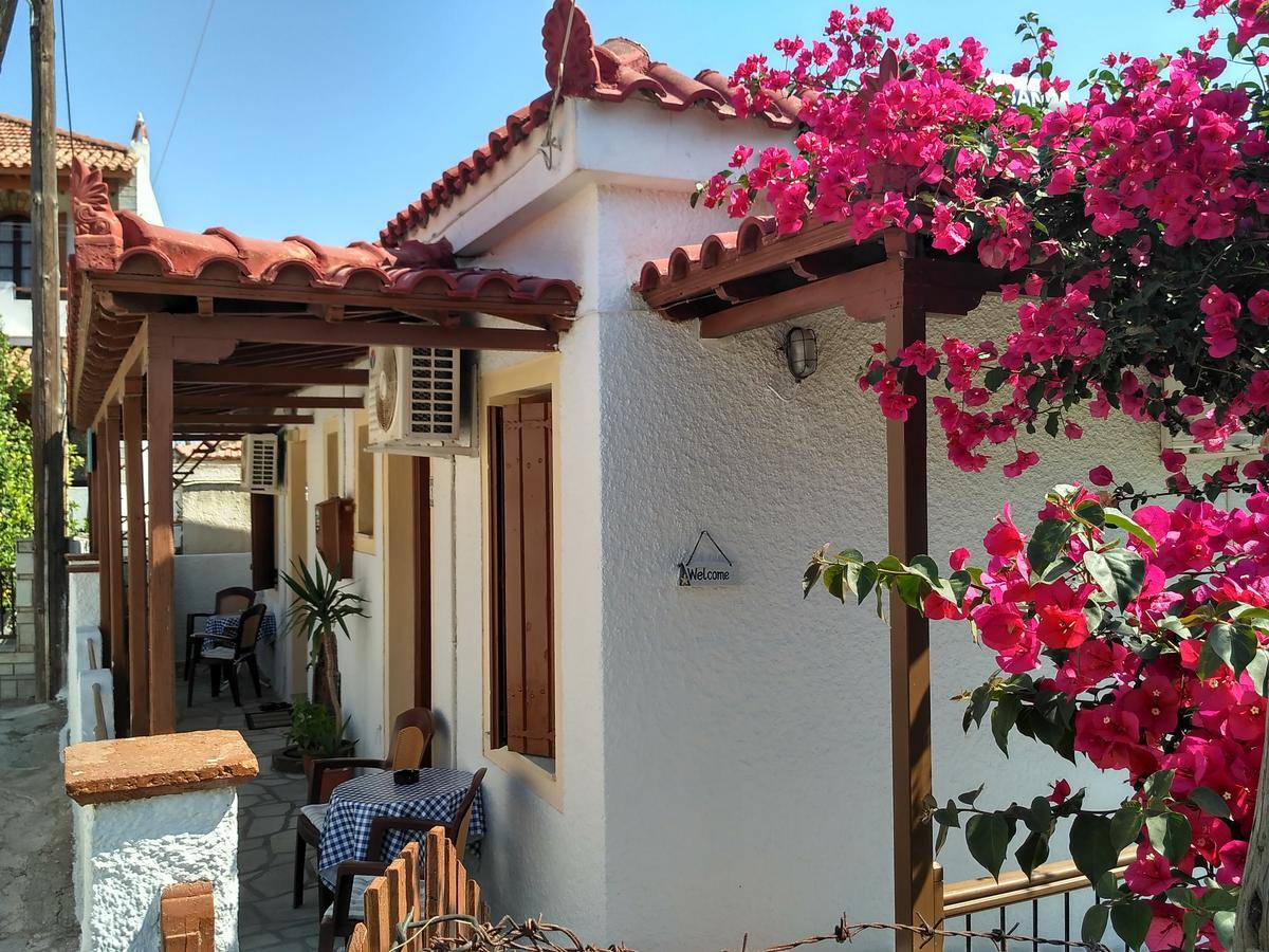 Kyriaki Hotell Skopelos stad Exteriör bild