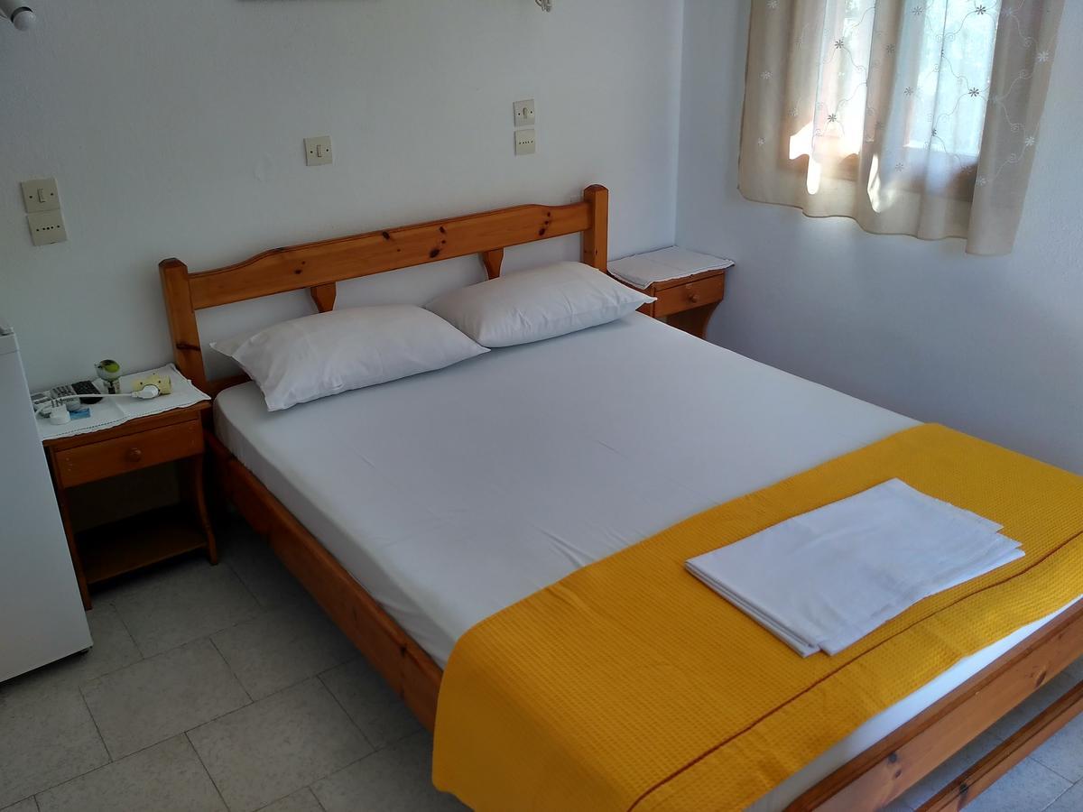 Kyriaki Hotell Skopelos stad Exteriör bild